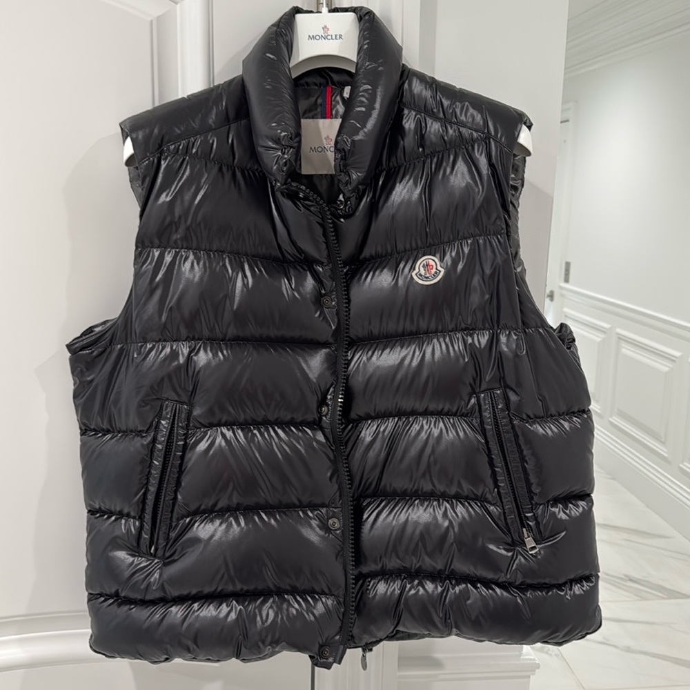 Moncler vest